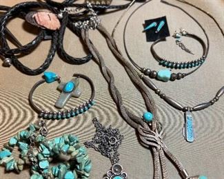 076 Turquoise Jewelry Pieces