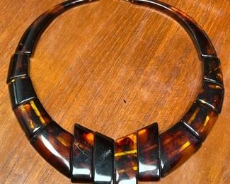 608 Lucite Faux Tortoise Shell Necklace