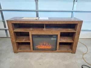 Bryant Media Fireplace Console - Works - Trim Piece has been Repaired