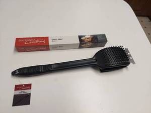Dual Grill Brush and Grill Mat