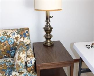 SIDE TABLE, LAMP