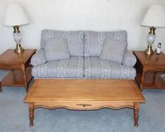 LOVESEAT, COFFEE TABLE