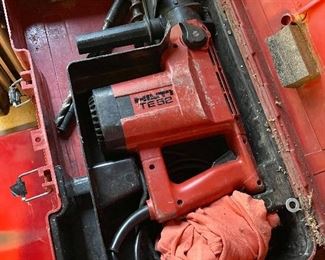 Hilti TE 52 Rotary Hammer Drill