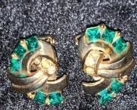 earrings gold green