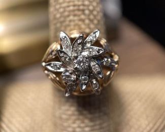 size 8 1/2  14k gold diamond cluster ring 1/3 ctw