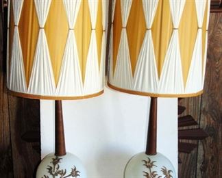 Pair of Mid-Century modern table lamps - killer
