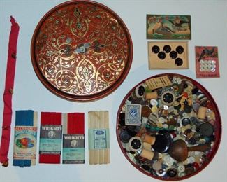 VINTAGE SEWING BUTTONS
