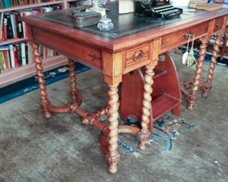 Victorian leather top desk