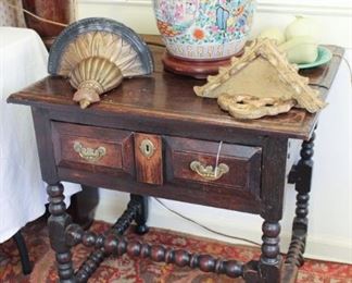 18th century tavern table