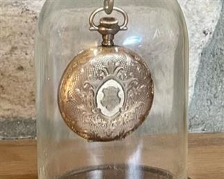 Vintage Elgin 25 Year Case Gold Filled Pocket Watch No. 2245085 With Glass Display Case