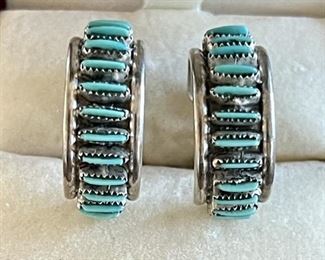 Vintage Pair Of Zuni Sterling Silver And Turquoise Petite Point Hoop Earrings