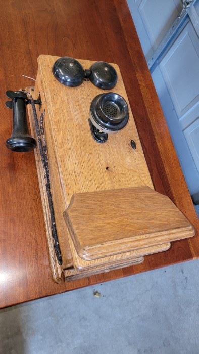 Antique crank telephone 