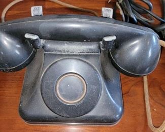 Antique telephone 