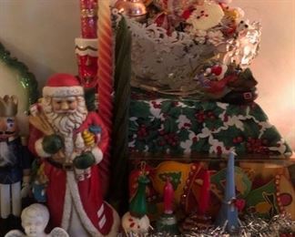 Christmas Decorations & Ornaments 