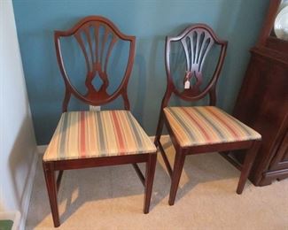 Set of four Thomasville dining room chairs.
