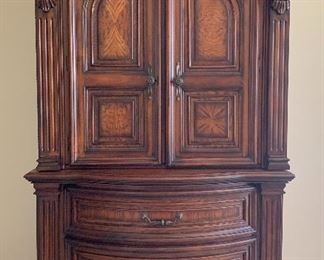Fairmont Designs Grand Estate Armoire