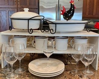 Certified International Serving Pieces, Wine Plastic, Rooster