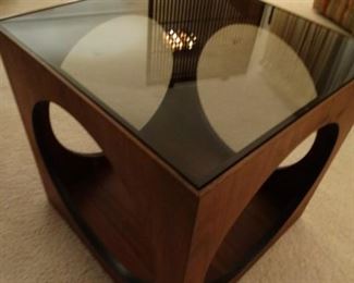 Lane Cube Accent Table