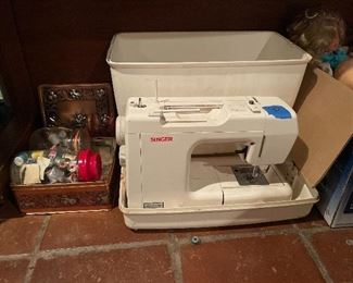 Singer Sewing Machine