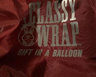 Balloon Machine.  "Gift inside a Balloon"