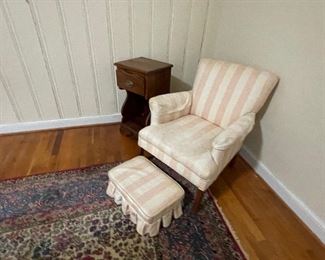3____$75
Pink & cream chair with ottoman
chair • 31 high 30 wide 33 deep
ottoman • 14high 20wide 16deep