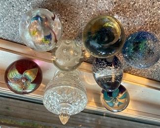 yep, upside down photo of paperweights. You get the idea. 