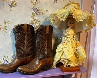 Cowboy boots and a doll lamp