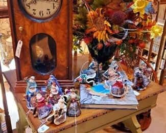 Battery operated wooden wall clock. Thomas Kinkade ornaments