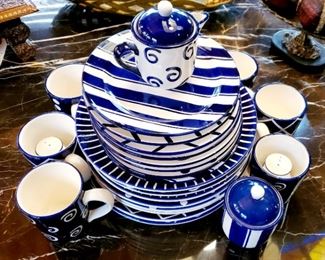 Pacific Rim dish set