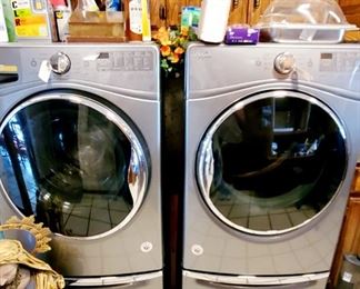 Whirlpool washer and dryer with pedestals. Priced separately