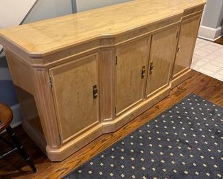 Buffet/Credenza - Heritage Corinthian Blonde Light Burl Wood