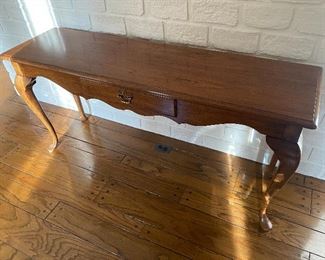 Thomasville sofa table.