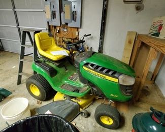 John Deere Riding Mower