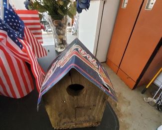 Braves Birdhouse