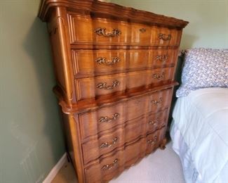 Vintage Chest of Drawers