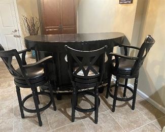 BAR with Granite top with 3 stools
(65.5” x 20” x 43”H)

$500