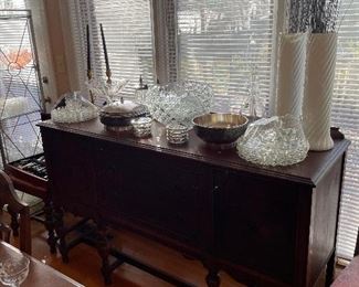 1920’s walnut sideboard 