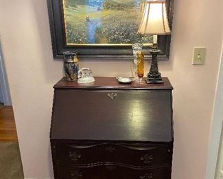 Chippendale slant top desk