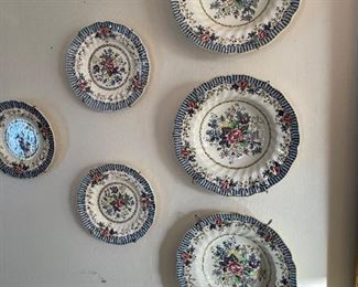 Royal Doulton “The Vernon” a total of 6 flat soups 6 b&b plates and 6 saucers