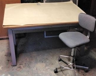 DRAFTING TABLE