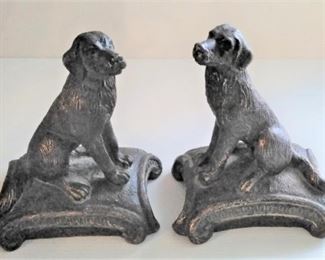 DOGS ON PILLOWS BOOK ENDS