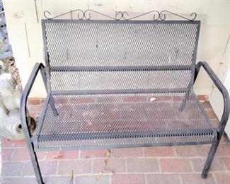 WIRE METAL GARDEN BENCH