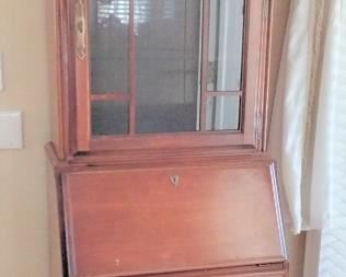 SECRETARY AMERICAN DREW