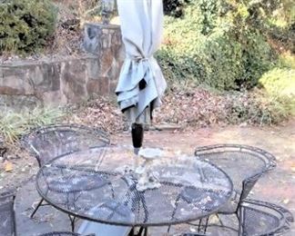 GARDEN TABLE& CHAIRS