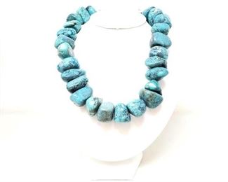 #680 • Sterling Silver Tubule Native American Navajo Turquoise Boulder Necklace- 323.4Here we have an incredible Navajo necklace having a single strand of large chunky turquoise nuggets, with an adjustable clasp! Absolutely Fantastic! The largest turquoise stone measures about 1" x 1". The length of the necklace measures around 16". Sturdy 323.4 grams.