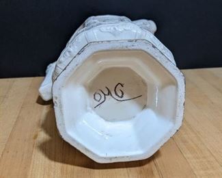 Antique Pitcher Mark