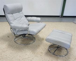 1124	EKORNES LEATHER & CHROME CHAIR W/MATCHING FOOT STOOL, GRAY
