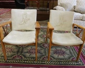 1198	PAR OF MCM SOUTHWESTERN ARM CHAIRS, SEMI WAGON WHEEL SIDES, OAK
