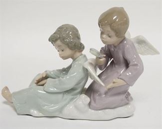 1240	LLADRO 2 ANGELS ON A CLOUD, 7 1/4 IN W, 5 IN H 
