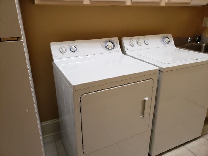 GE Washer and dryer 